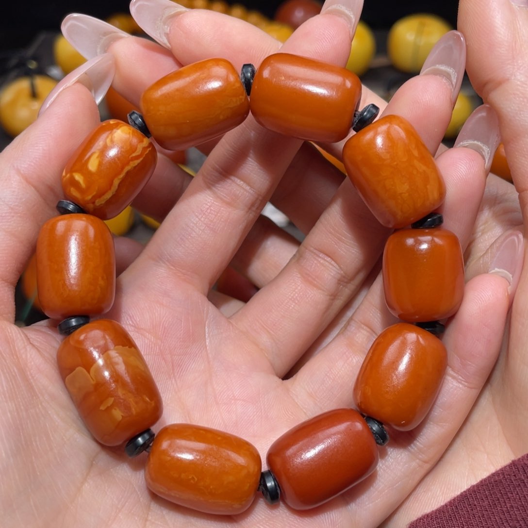 【闪购商品】蜜蜡裸石未镶嵌手串