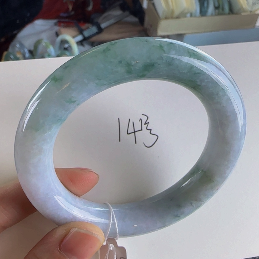 翡翠手镯未镶嵌老坑55圈