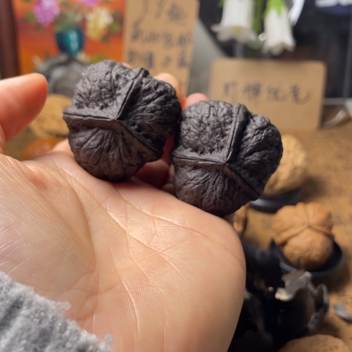 小*灰云南铁核桃默认微瑕107