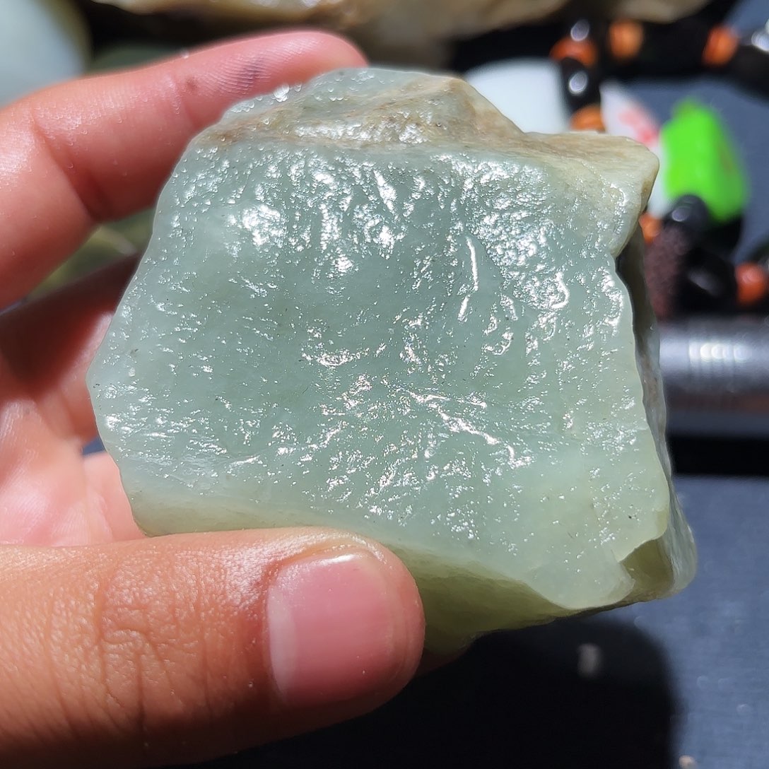 和田玉未镶嵌珠宝奇石