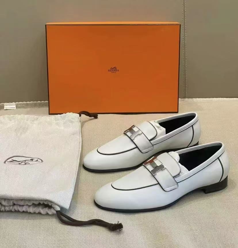 全新未使用 Hermes/爱马仕 白色乐福鞋/36.5码