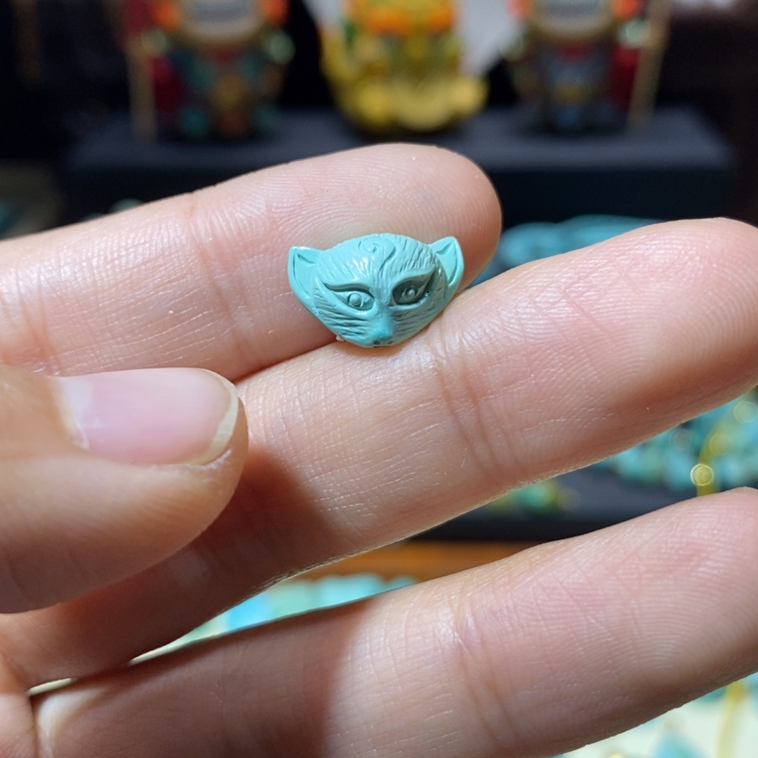 绿松石配饰未镶嵌