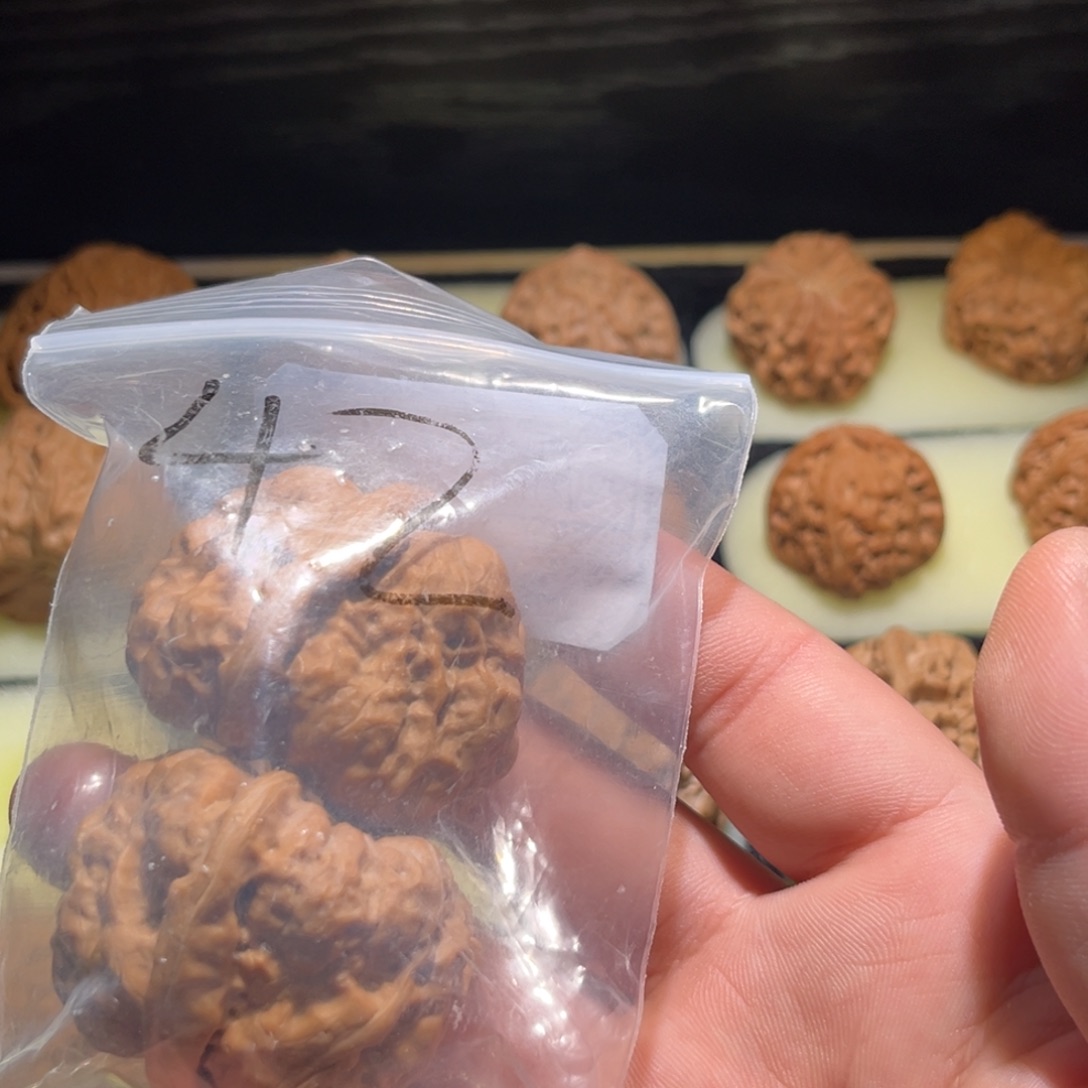 文玩核桃吊坠蛤蟆q