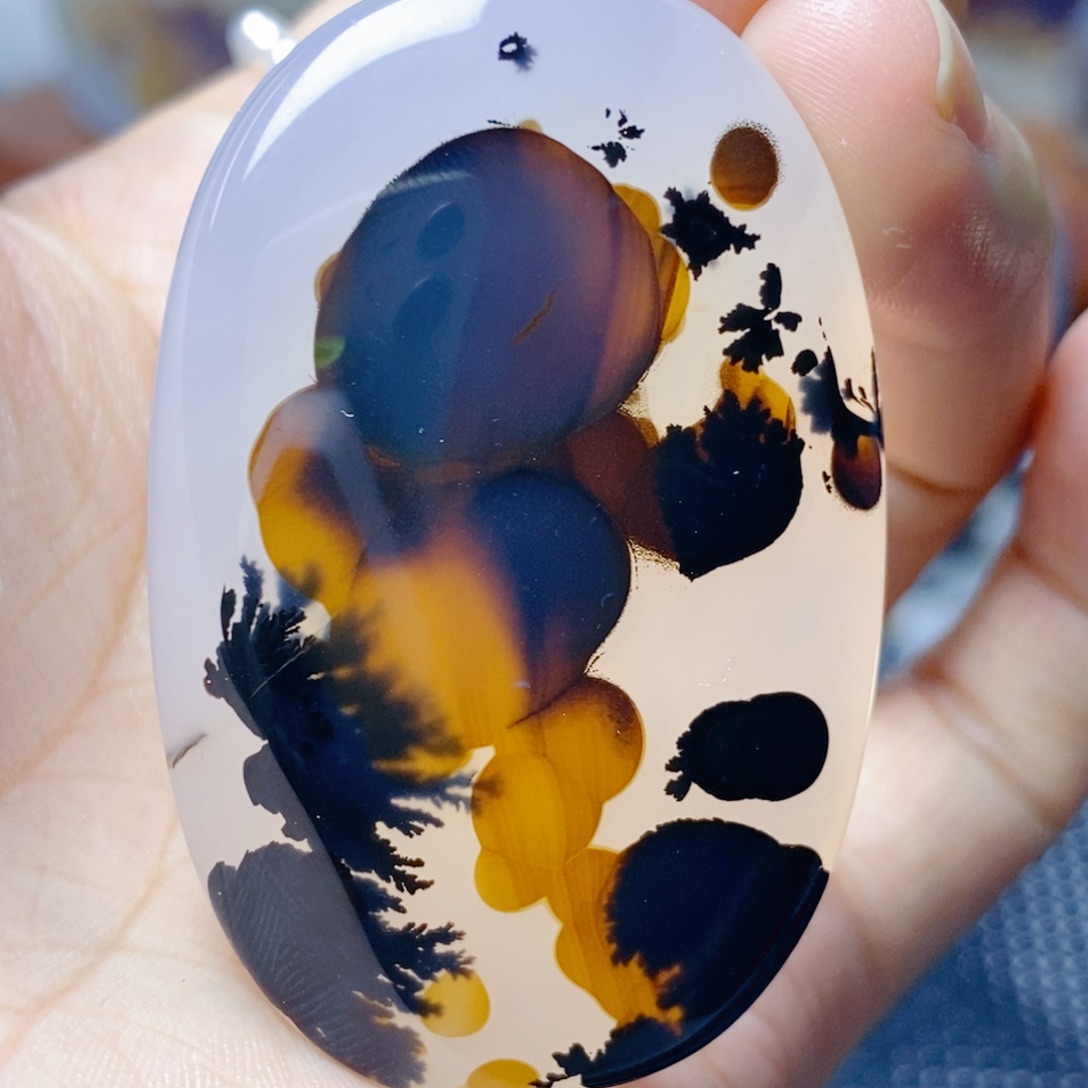 玛瑙/玉髓未镶嵌珠宝奇石