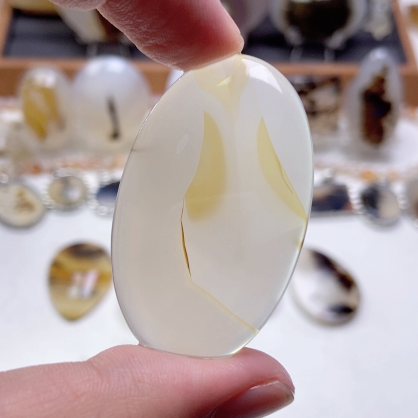 【闪购商品】玛瑙/玉髓颈饰未镶嵌