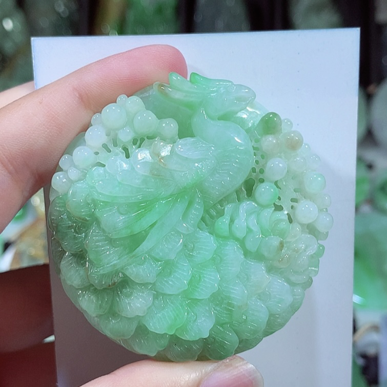 缅甸天然A货翡翠黄加绿凤凰吊坠