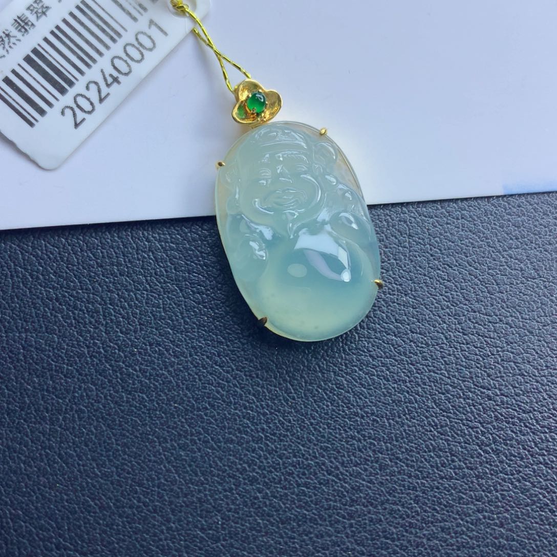 翡翠颈饰未镶嵌财爷