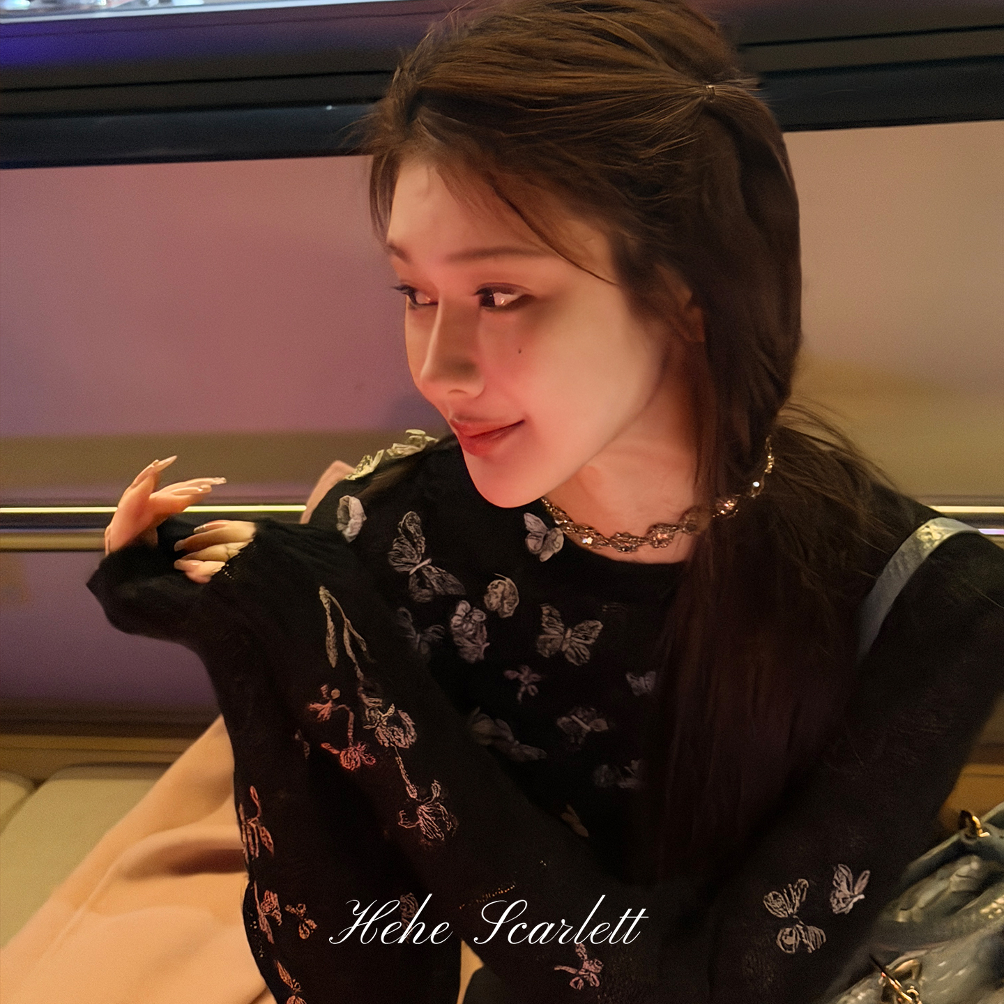 你的呵呵Scarlett｜双层立体蝴蝶刺绣毛衣 温柔浪漫吊带 | 上衣