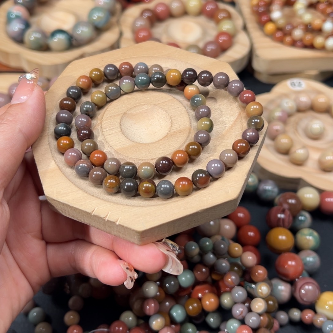 ****。石英质玉未镶嵌手链182