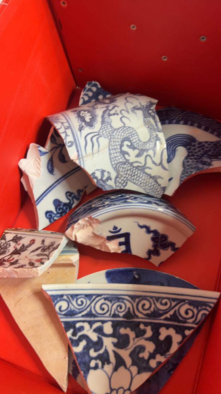 各类瓷器破损处理件