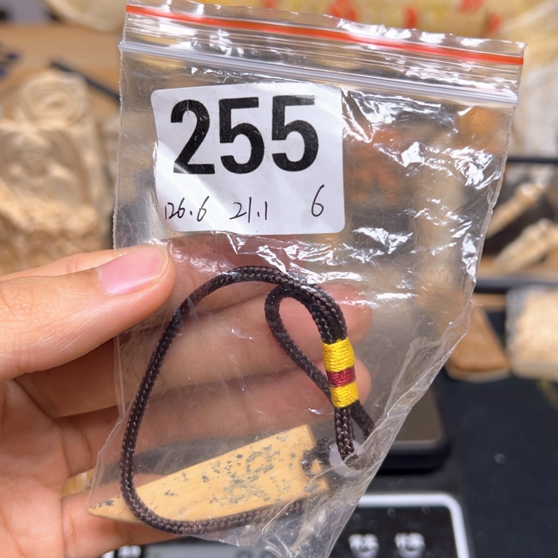 天然猛犸象牙瑕疵品