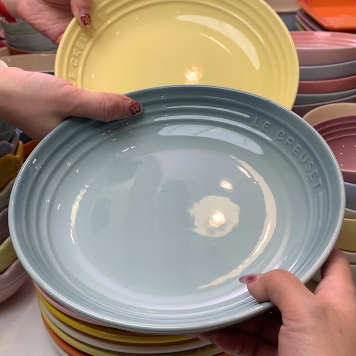 瓷片微瑕9英寸温哥华盘2只