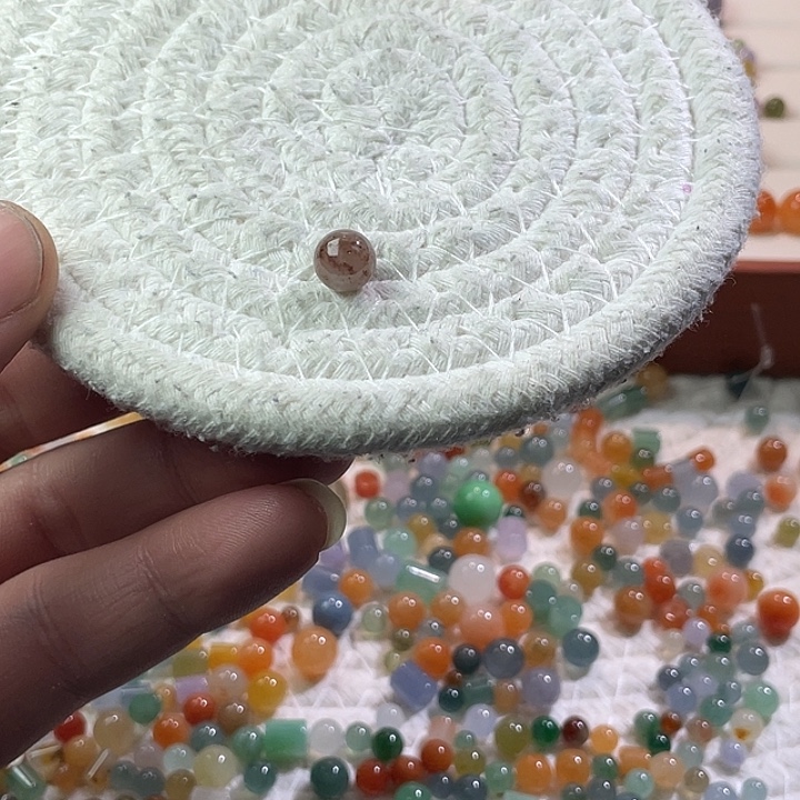 翡翠散珠未镶嵌定制翡翠卡7.9