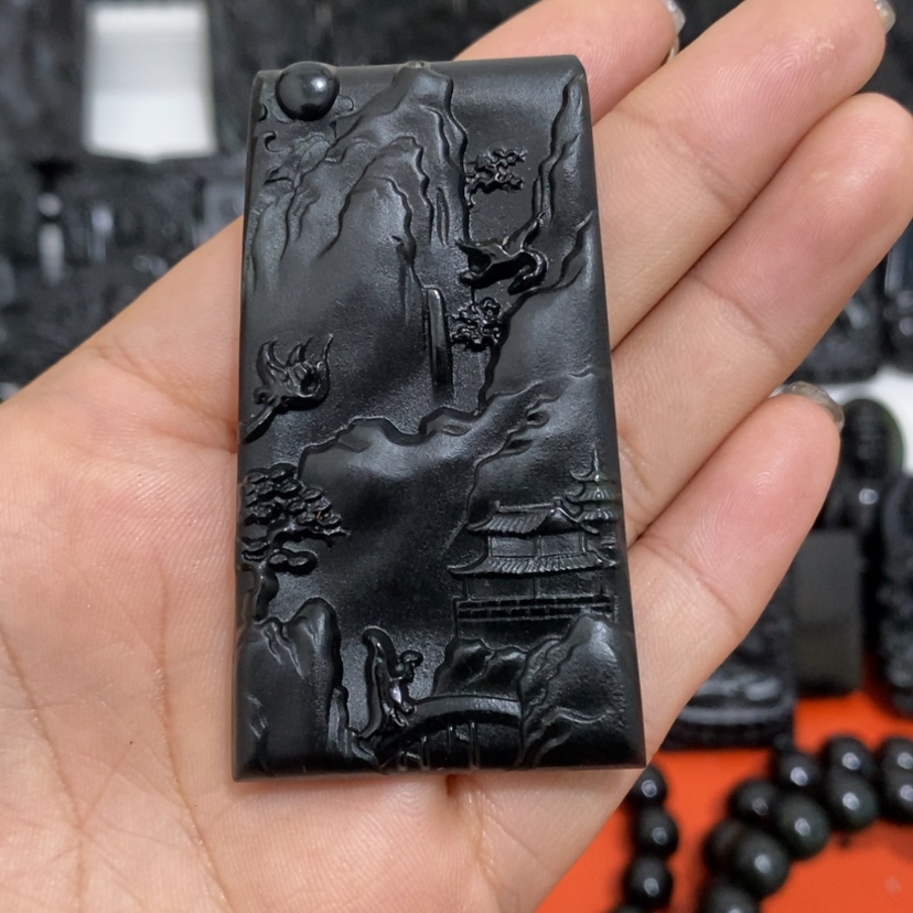 【闪购商品】未镶嵌蛇纹石玉颈饰打***灵