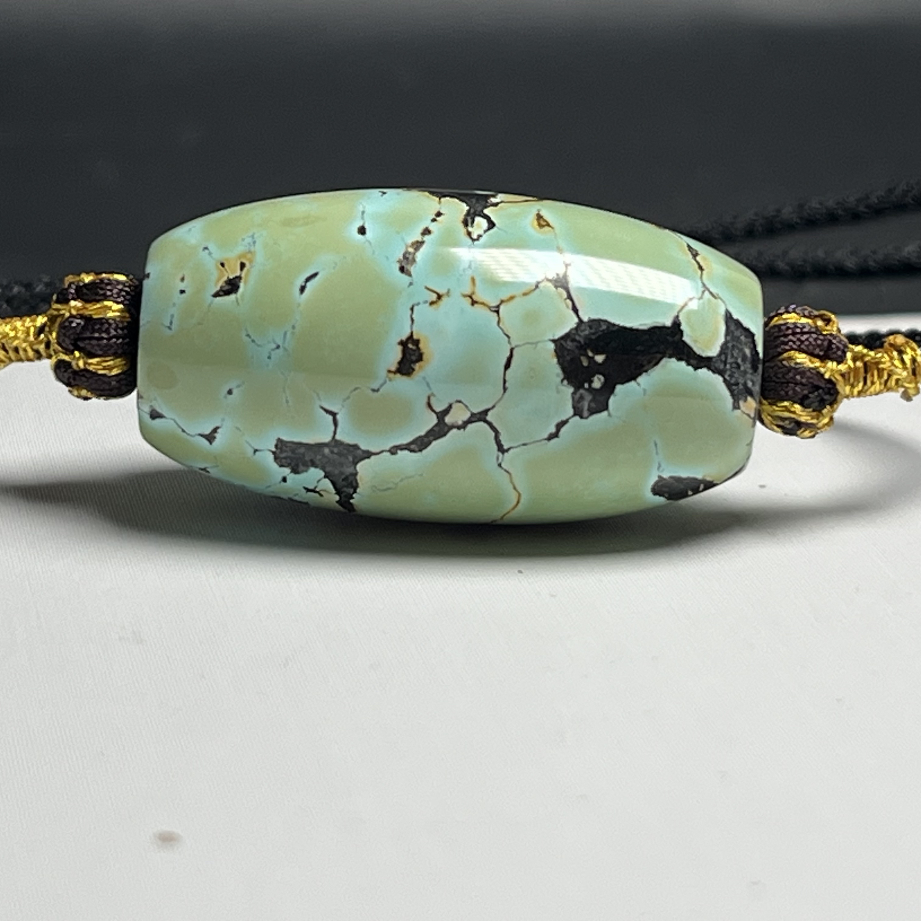 十堰原矿绿松石春带彩桶珠锁骨链