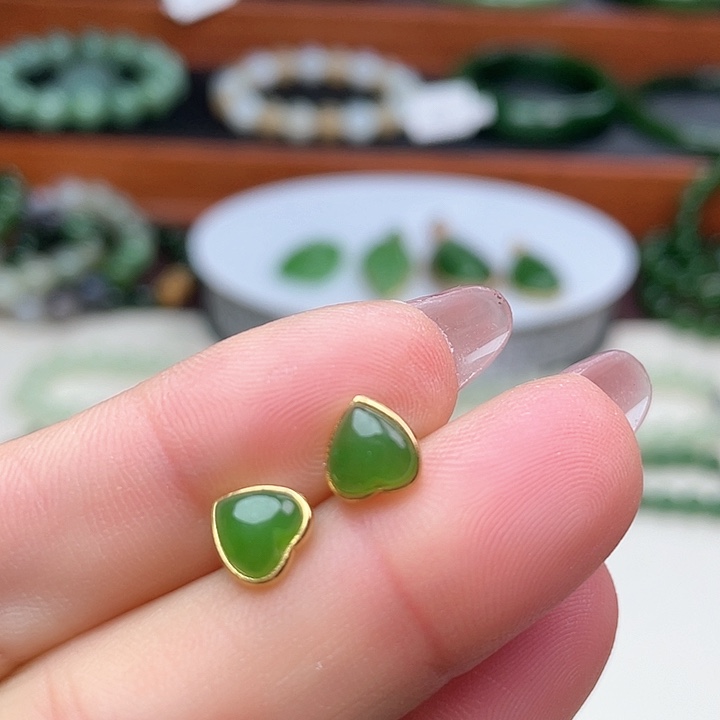 和田玉（碧玉）耳饰银S925镶嵌