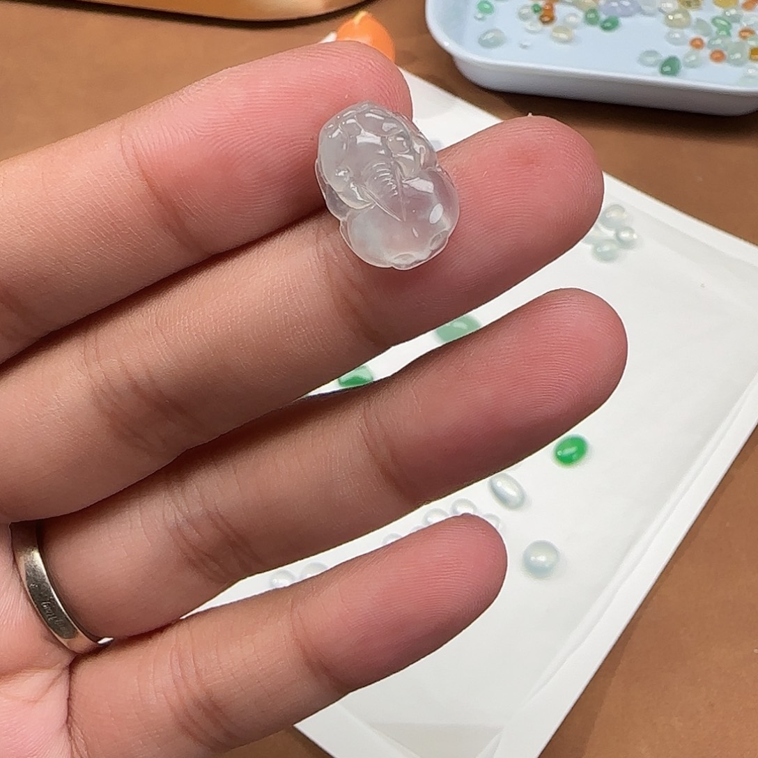 翡翠未镶嵌戒指缅甸天然翡翠