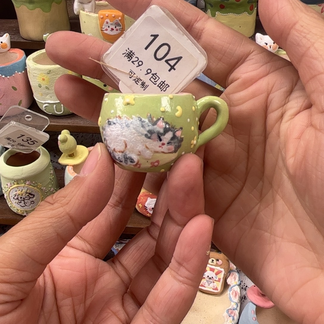 104猫咪杯子花盆手绘
