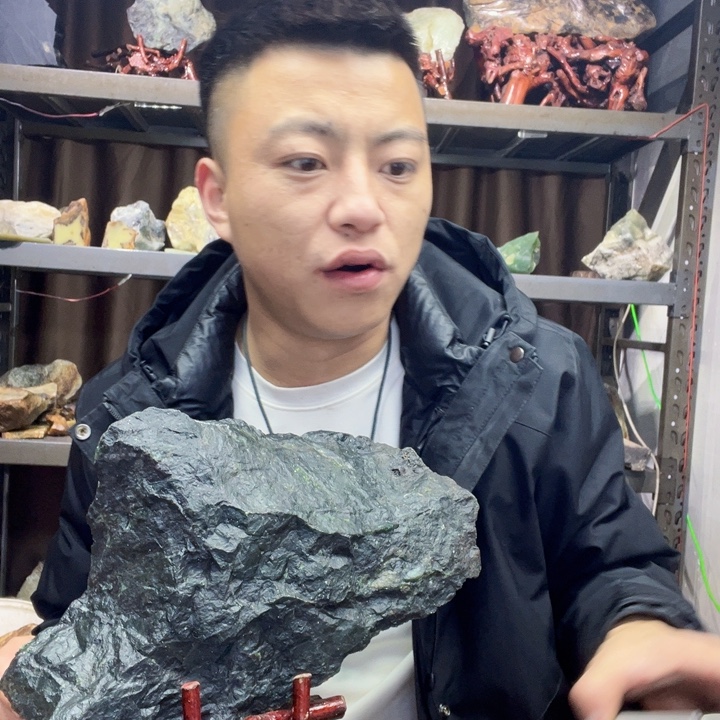 a***a蛇纹石玉未镶嵌珠宝奇石4