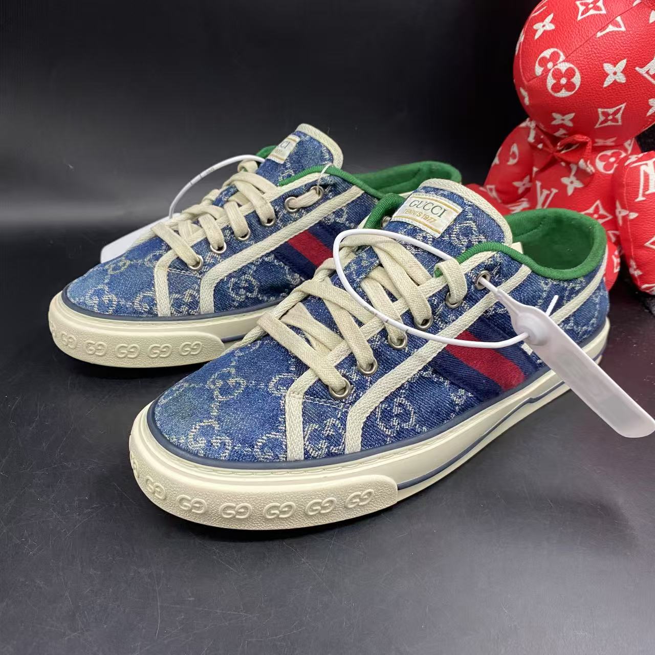 95新 GUCCI/古驰 深蓝透气时尚197低帮7帆布板鞋39欧码LZ030