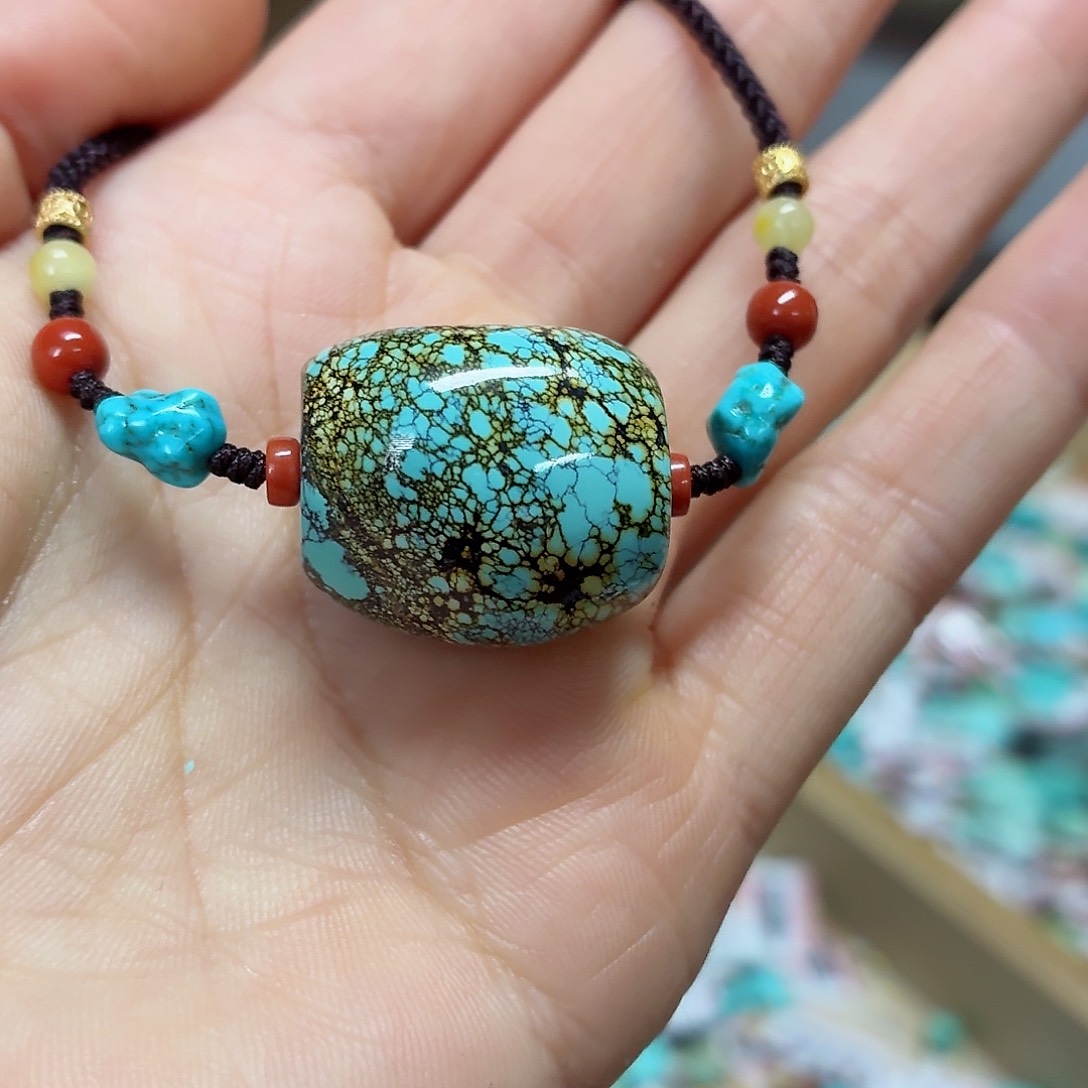 未镶嵌绿松石珠宝奇石