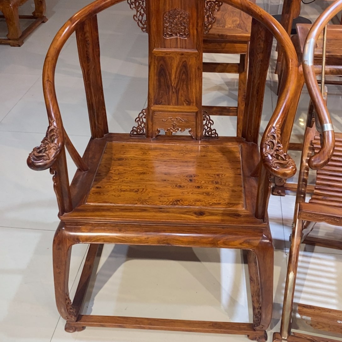 香枝木类成套家具十***！降香黄檀皇宫椅订金