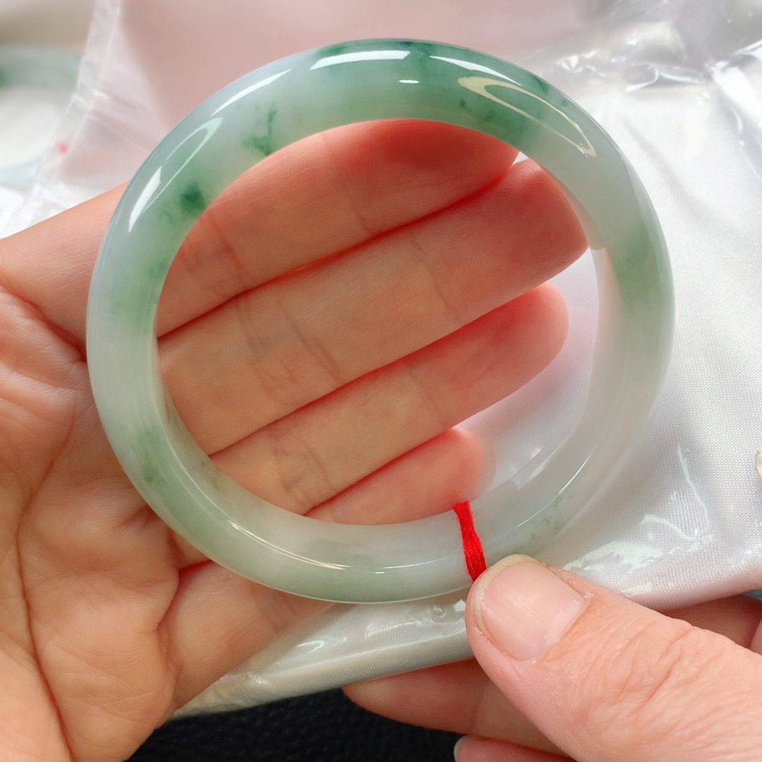 翡翠手镯未镶嵌啧*58正