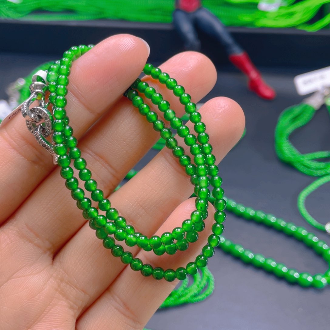 翡翠颈饰未镶嵌，1