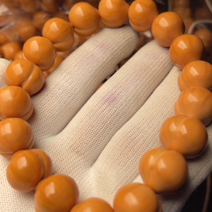 葛***连手串猴头核桃屁桃