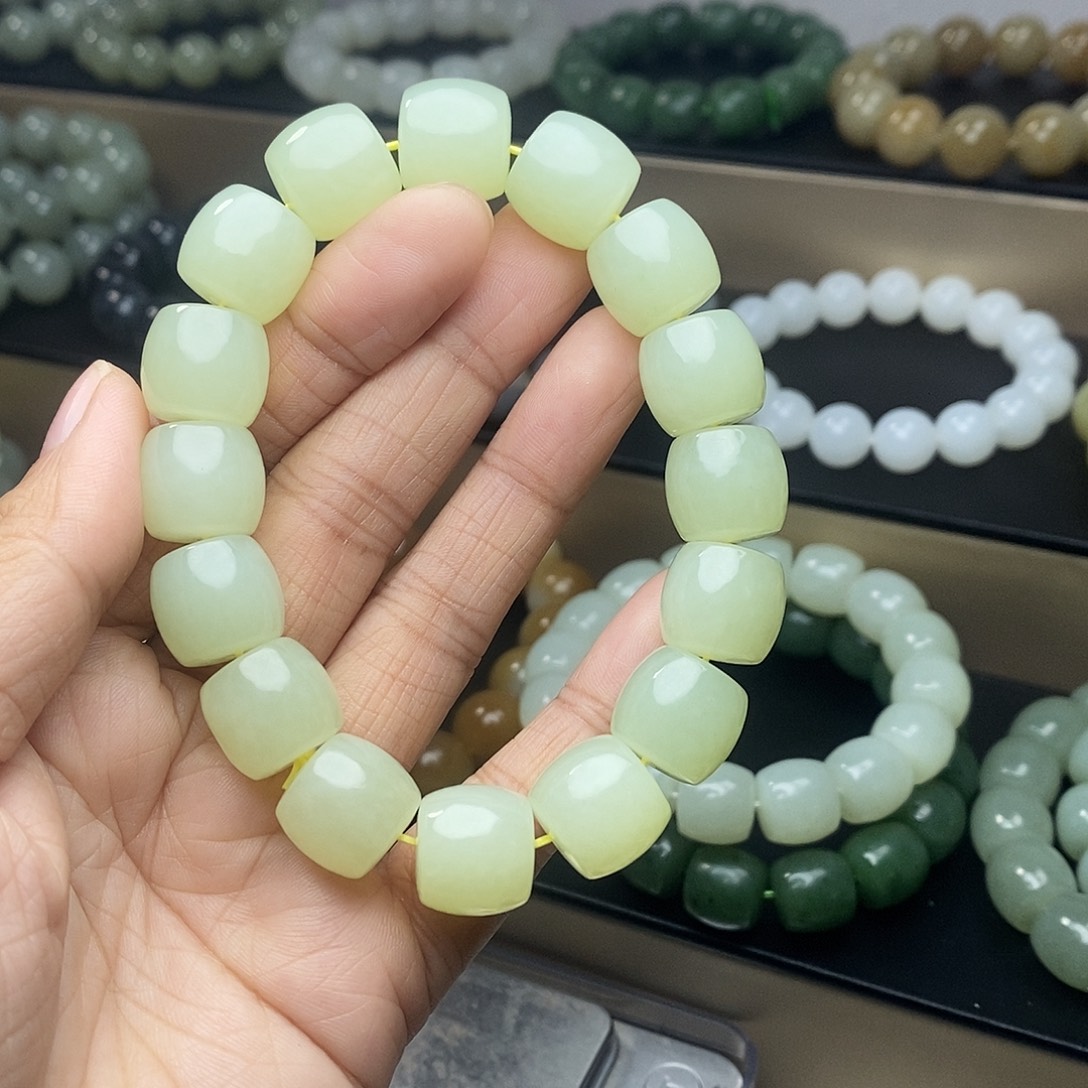 和田玉未镶嵌手链卡14