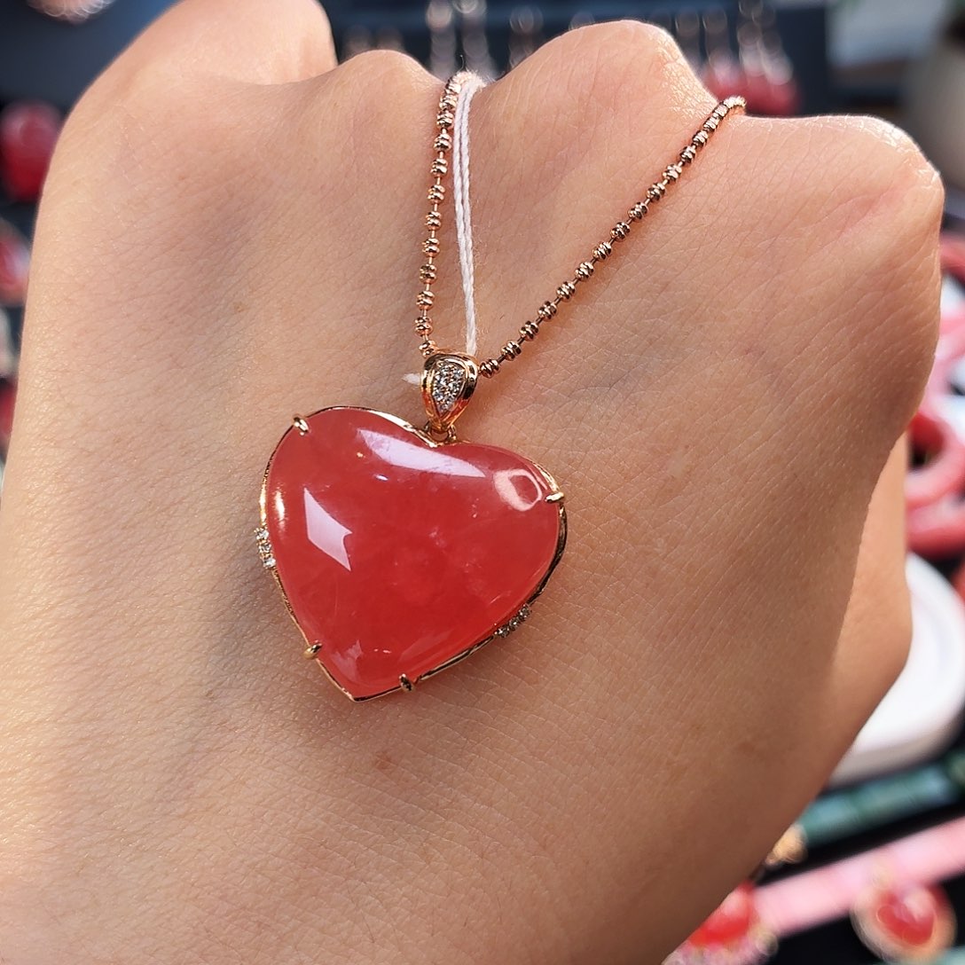 菱锰矿（红纹石）18K金镶嵌吊坠(不含链)