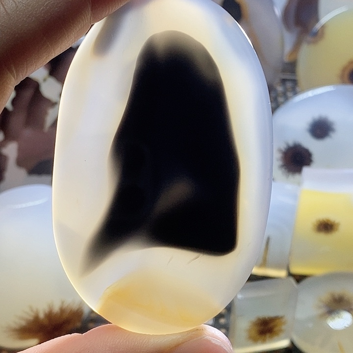 玛瑙/玉髓颈饰未镶嵌用****9