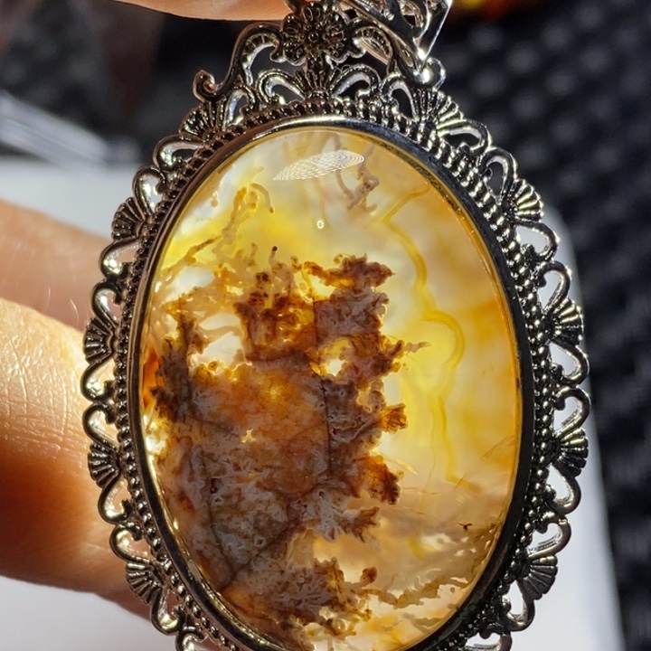 玛瑙/玉髓颈饰未镶嵌