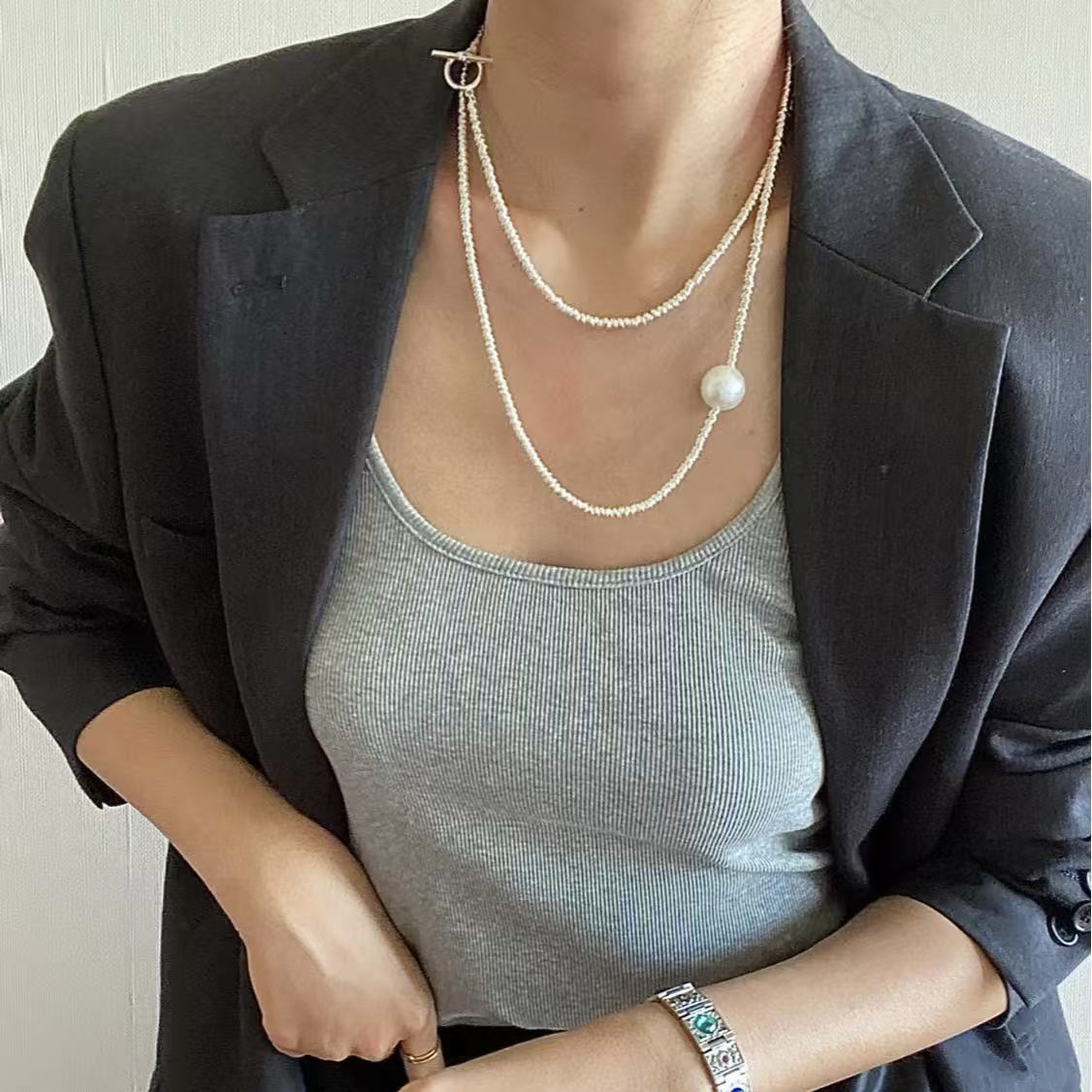 LEMAIRE ARIA CLASSICS 银环大珍珠极简超长款毛衣链挂脖