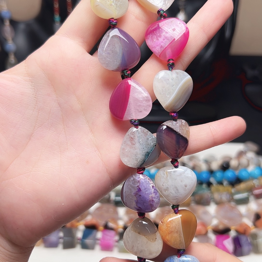 玛瑙/玉髓合金珠宝半成品c785 20m 彩色爱心一条