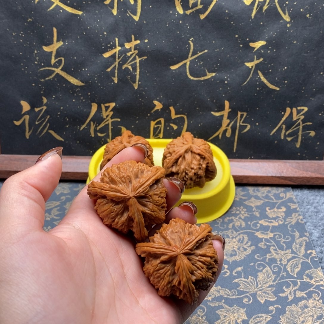 吊坠文玩核桃茂**艺