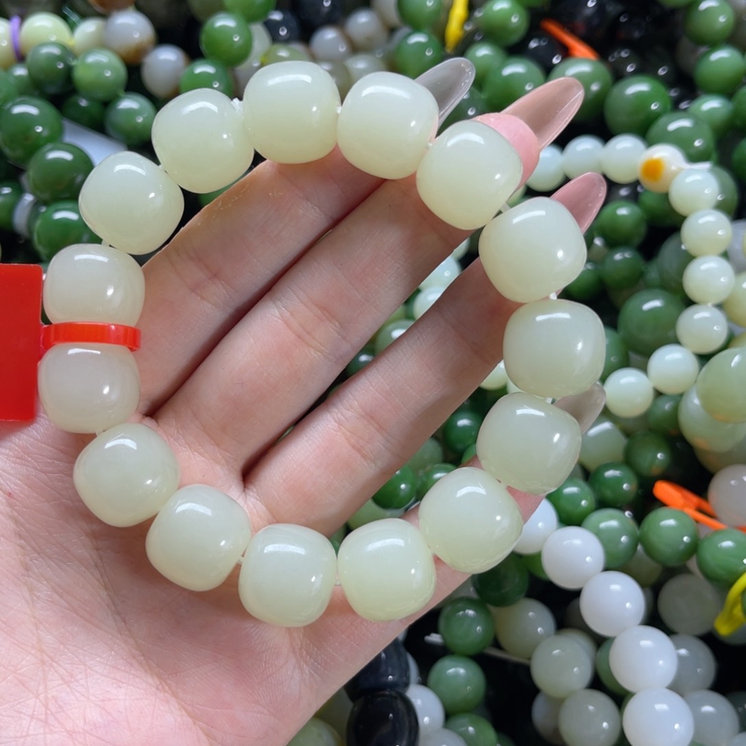 手链未镶嵌和田玉