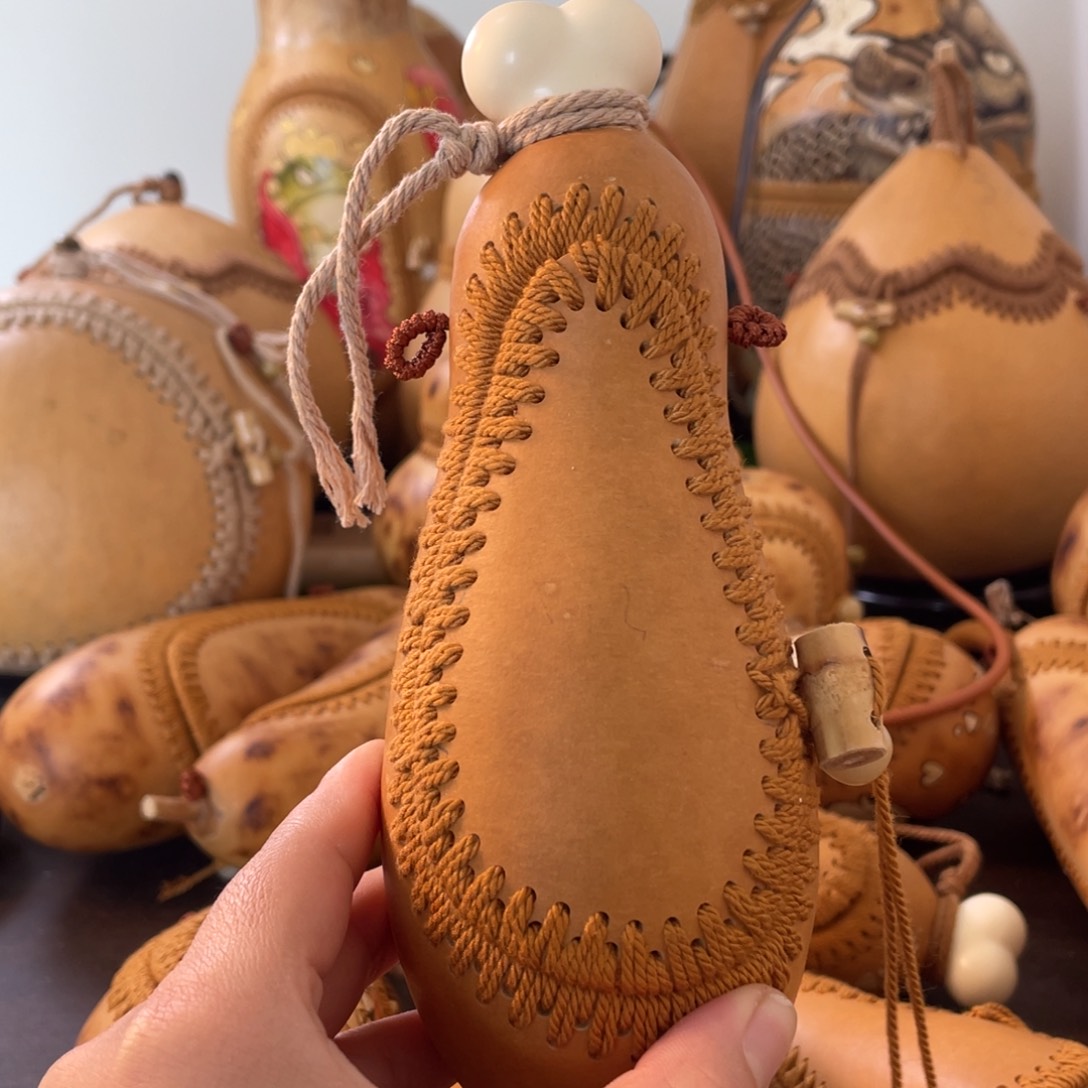 王***波福利福利葫芦包包