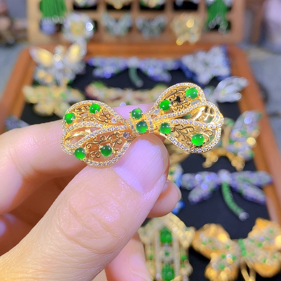 吊坠(不含链)银S925镶嵌翡翠