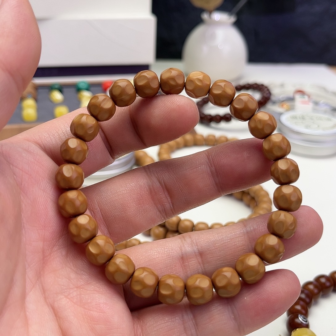 Q***吊坠猴头核桃手工奶酪