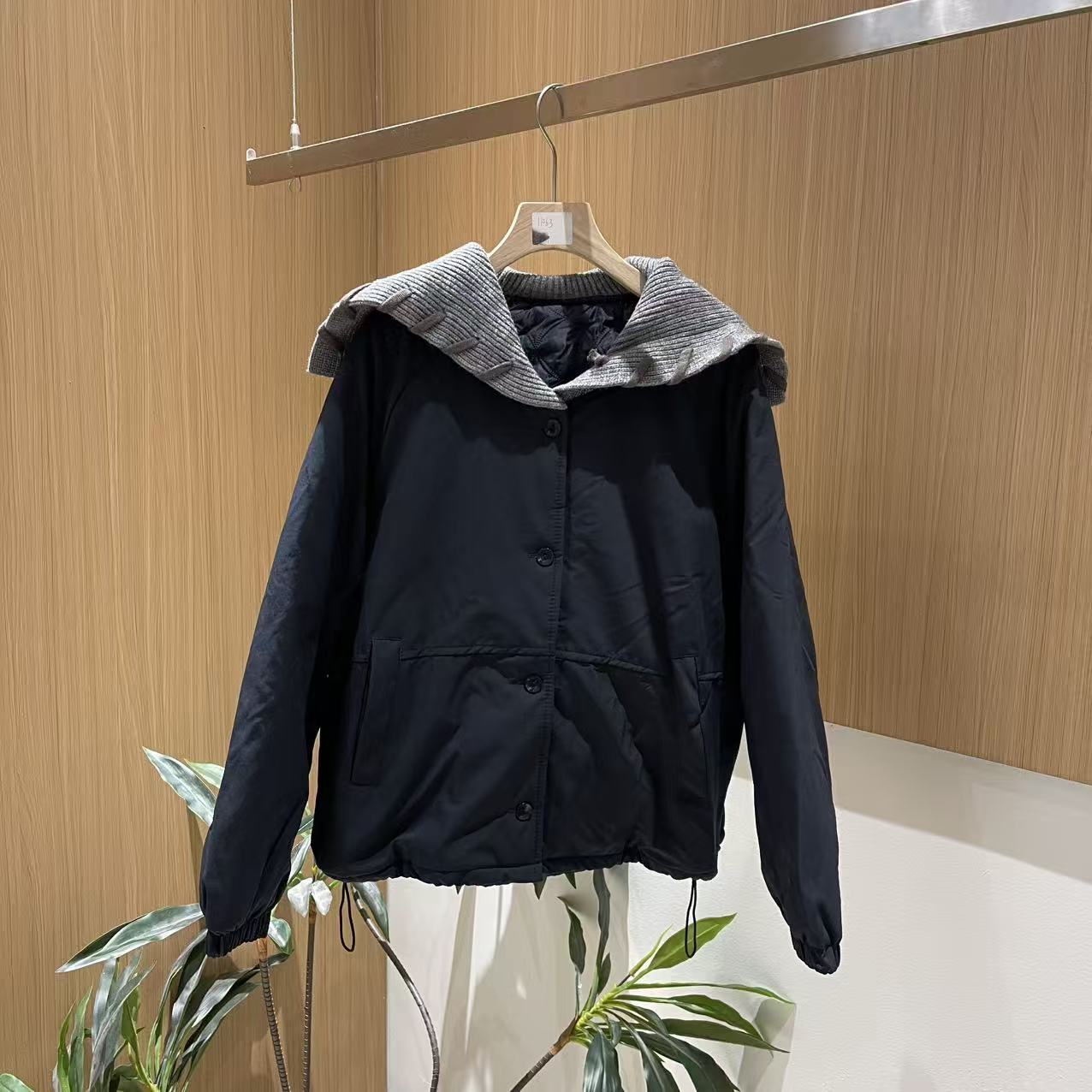 17794新款冬季加厚百搭拼接翻领宽松连帽棉服