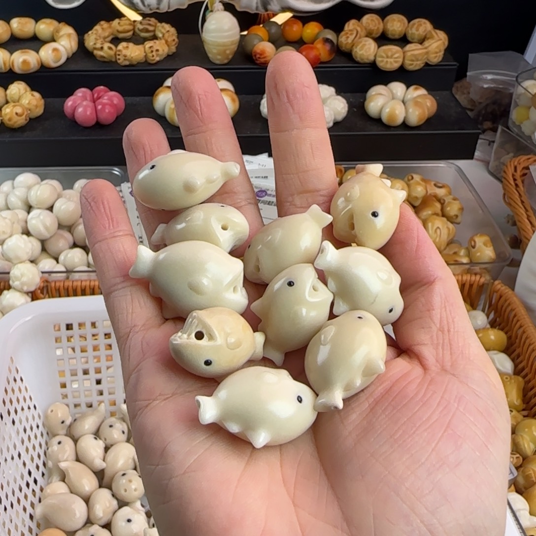 菩提根/象牙果吊坠微瑕牙果鲨鱼10颗