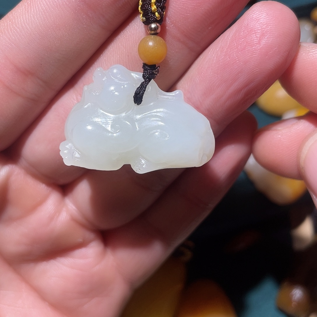 和田玉挂件未镶嵌