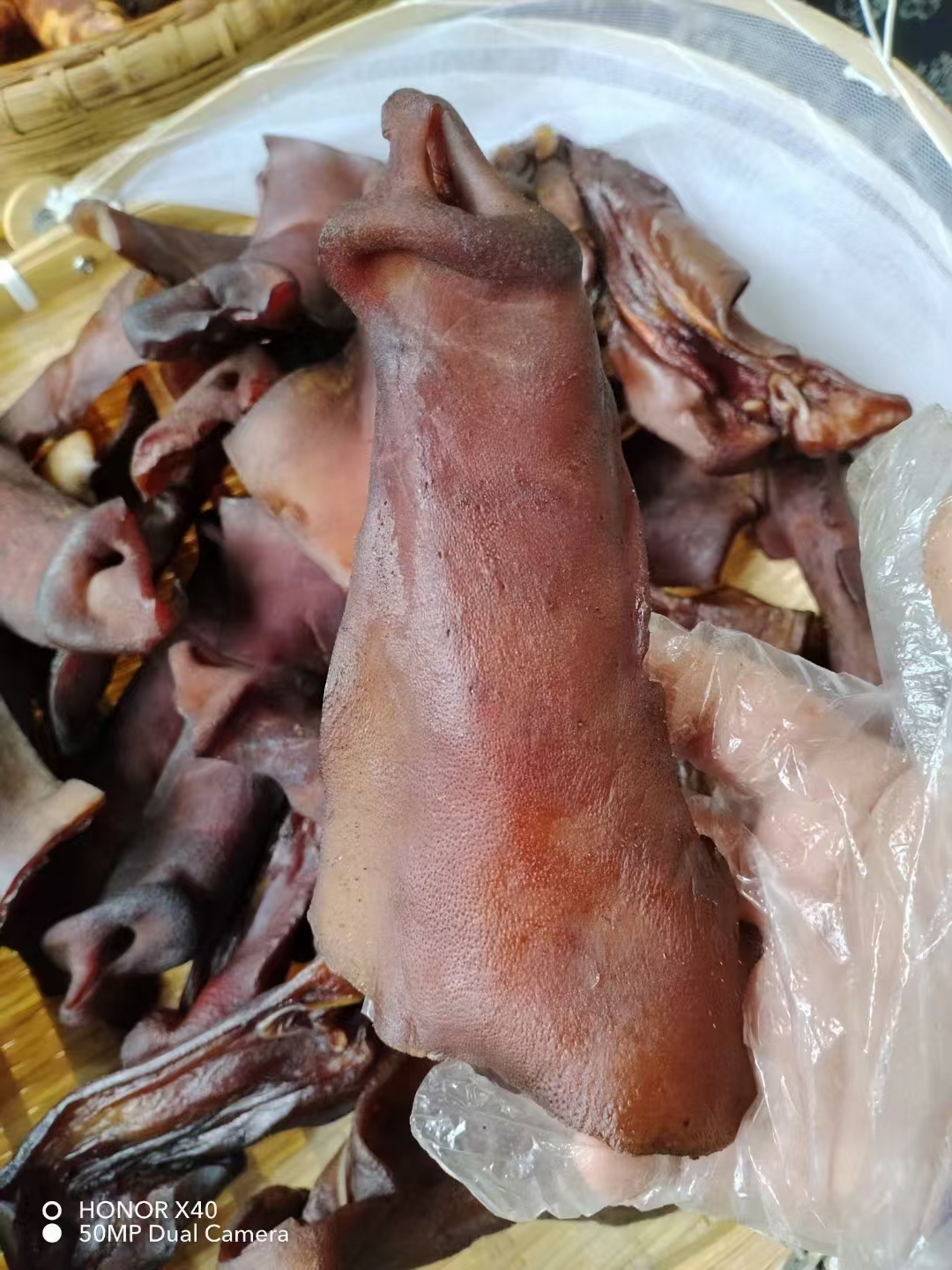 【湘水】湖南农家柴火烟熏 猪拱嘴