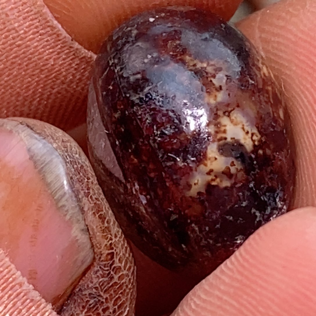 未镶嵌珠子的玛瑙/玉髓