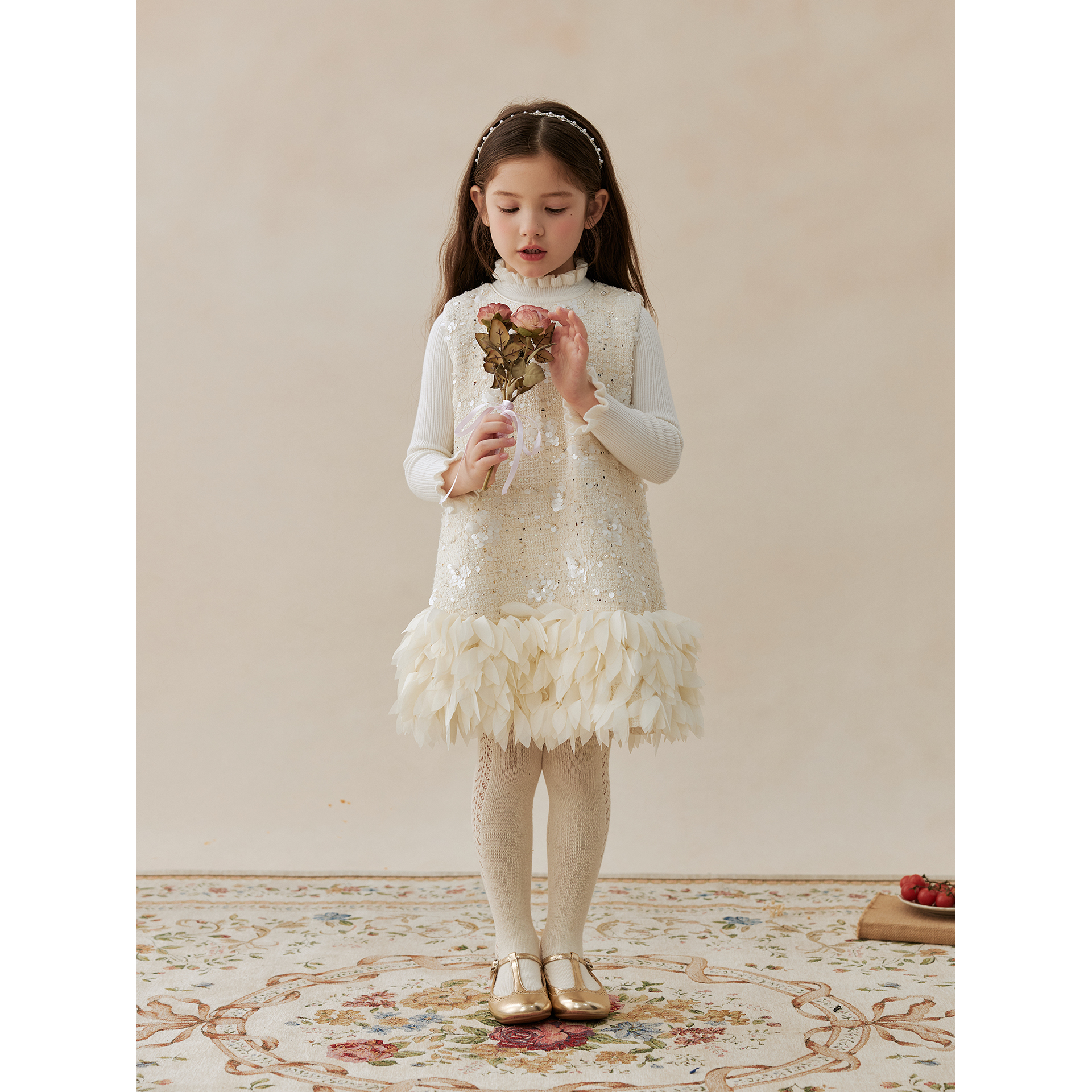 SONNYKIDS 女童轻奢珠片礼服裙秋冬羊毛小香风花朵羽毛拼接背心裙