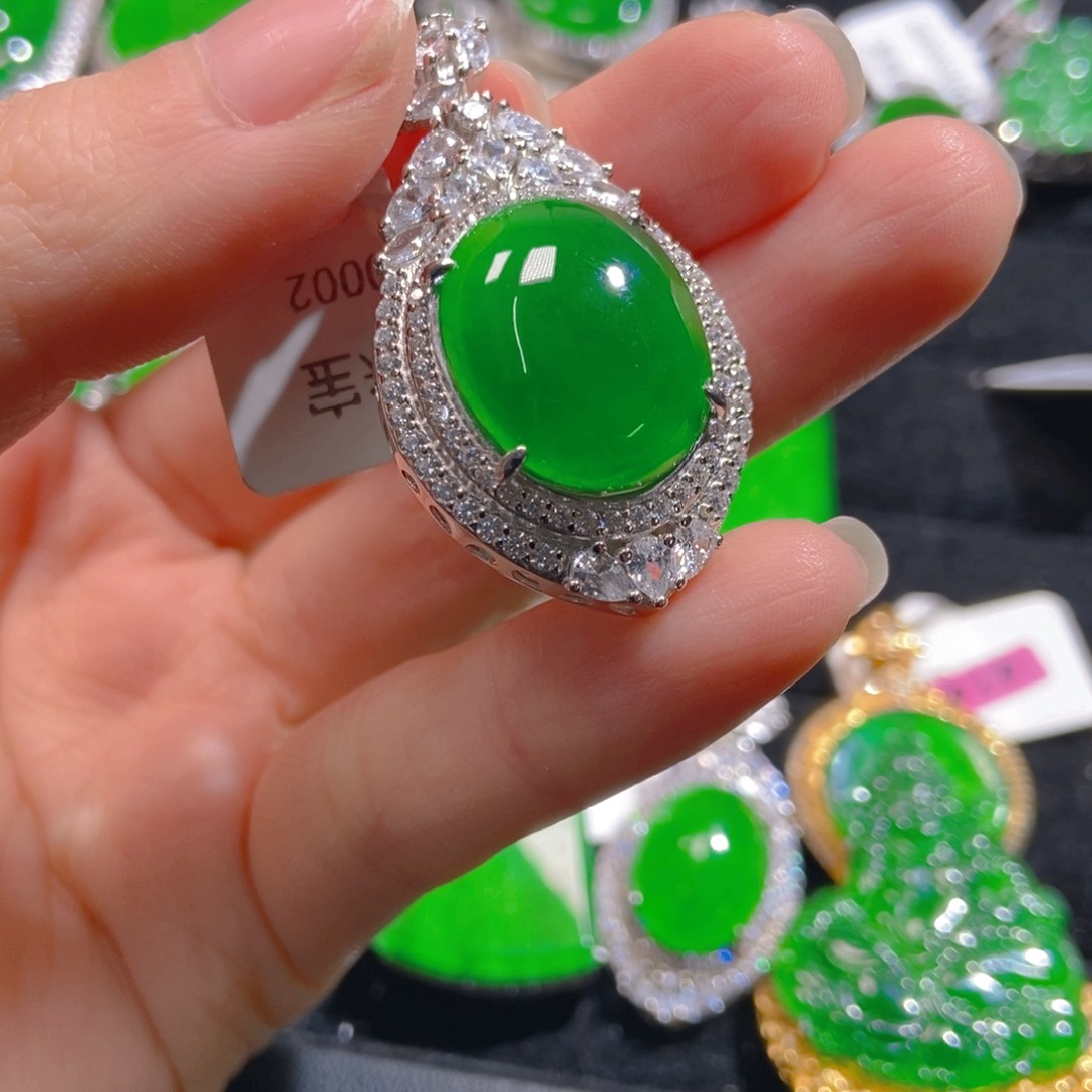 翡翠吊坠(不含链)银S925镶嵌