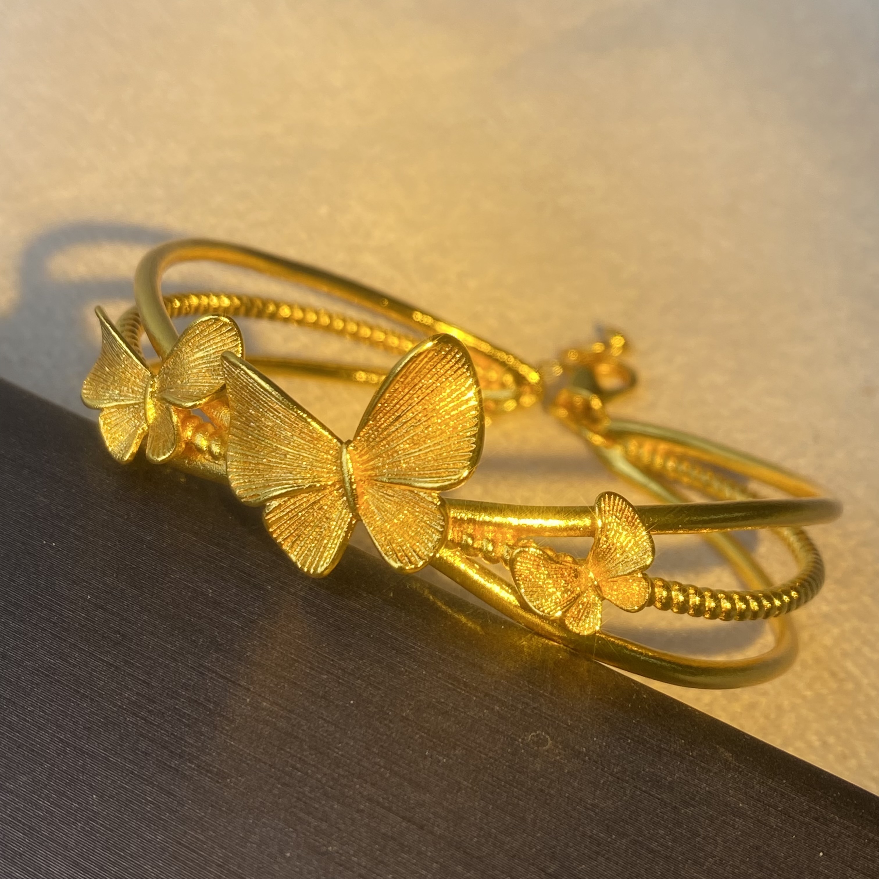 6564【手镯】轻奢精品金色女士手镯