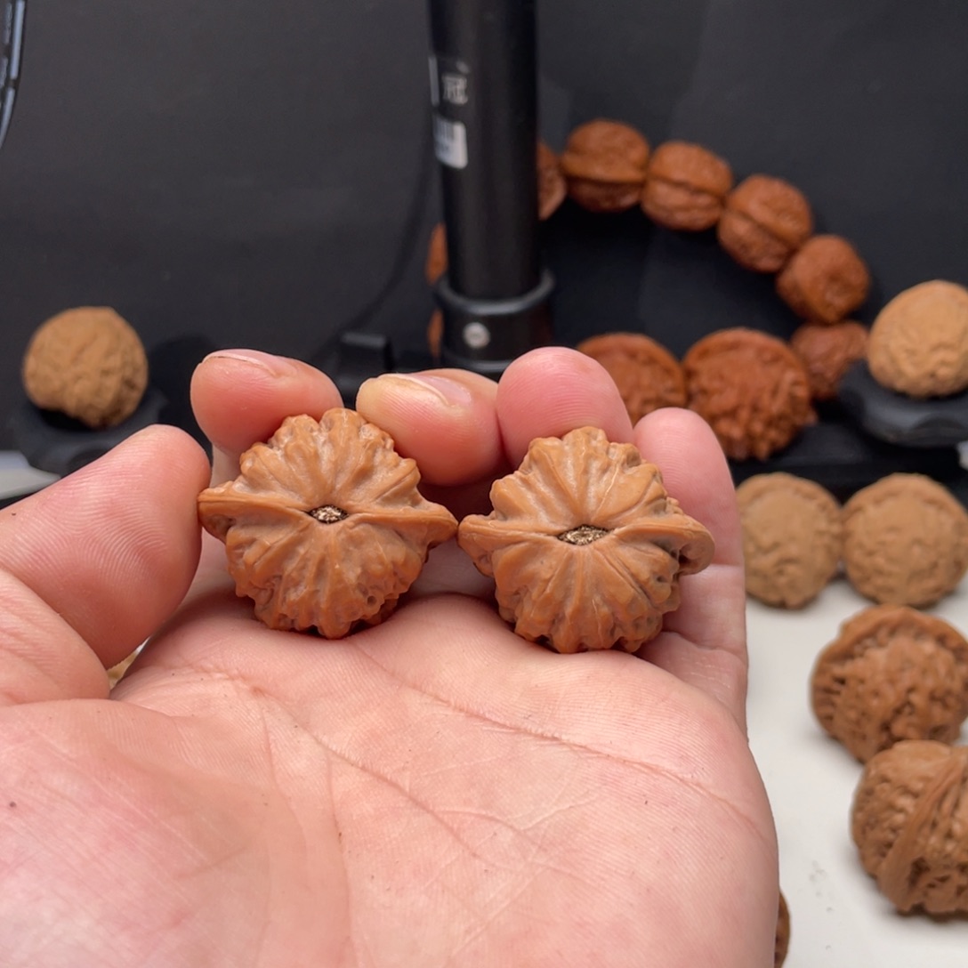 7***9吊坠文玩核桃佛肚 36