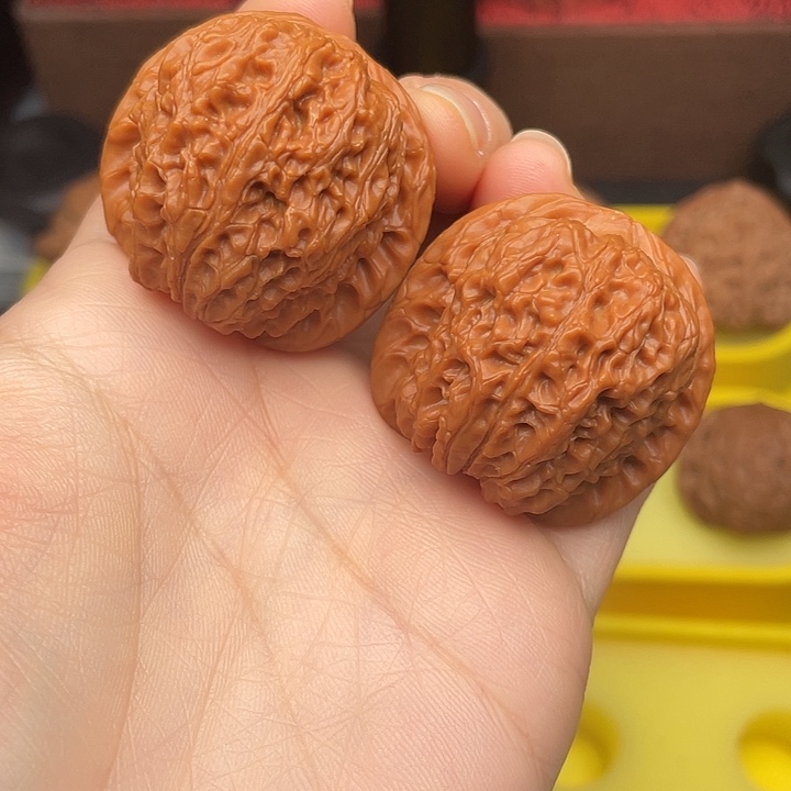 血麒麟3738打底。   